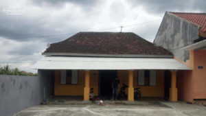 Sebelum renovasi rumah di Jl Sumba , dekat PAUD Al Gifari Blitar