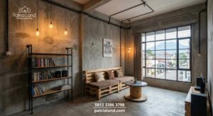 Desain rumah industrial low budget dengan dinding semen ekspos yang unik dan hemat biaya di Blitar.