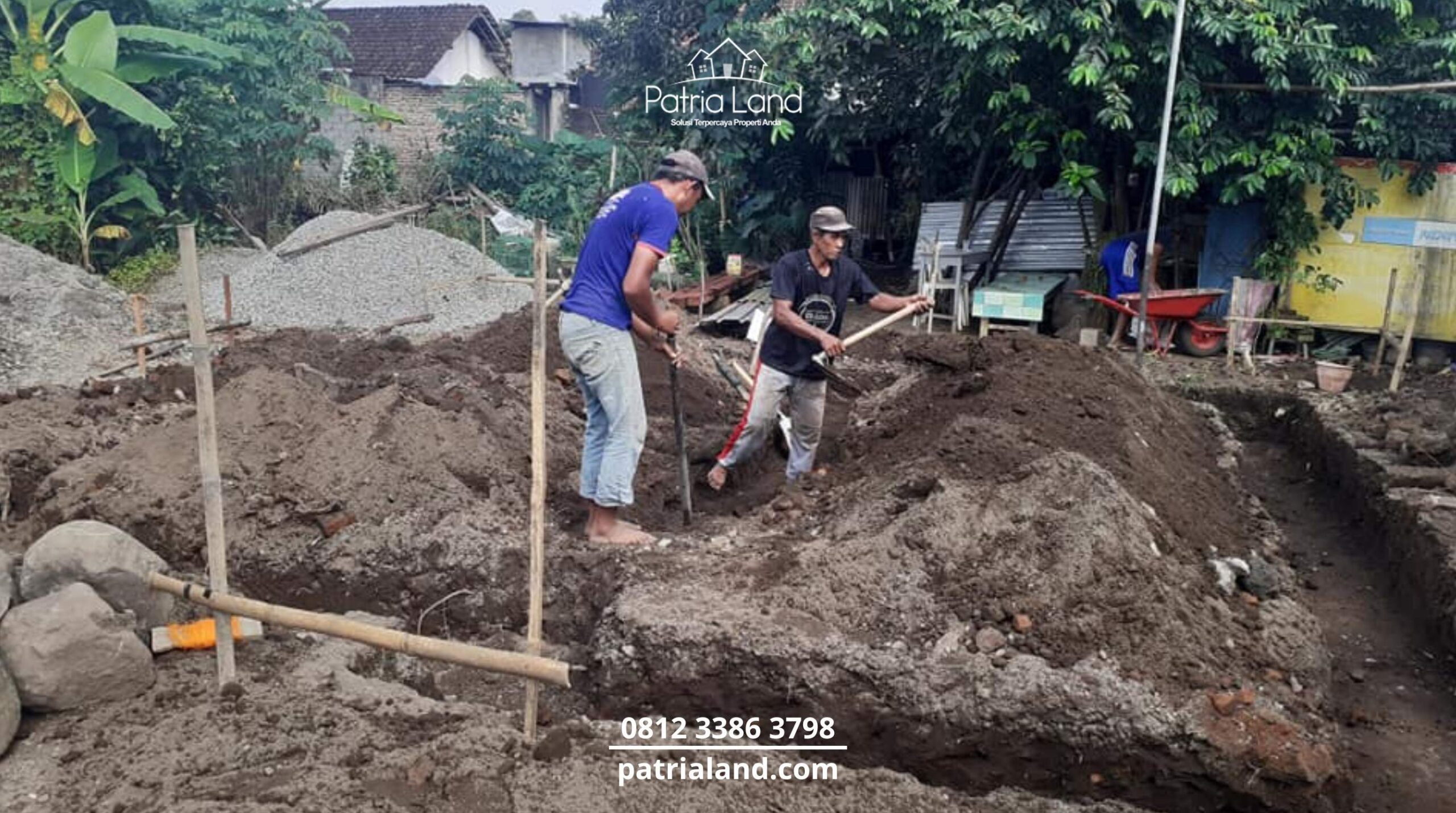 Proses bangun rumah investasi di Blitar bersama kontraktor terpercaya Patrialand.
