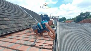 Konstruksi besi beton bertulang SNI untuk bangunan ruko yang kokoh.