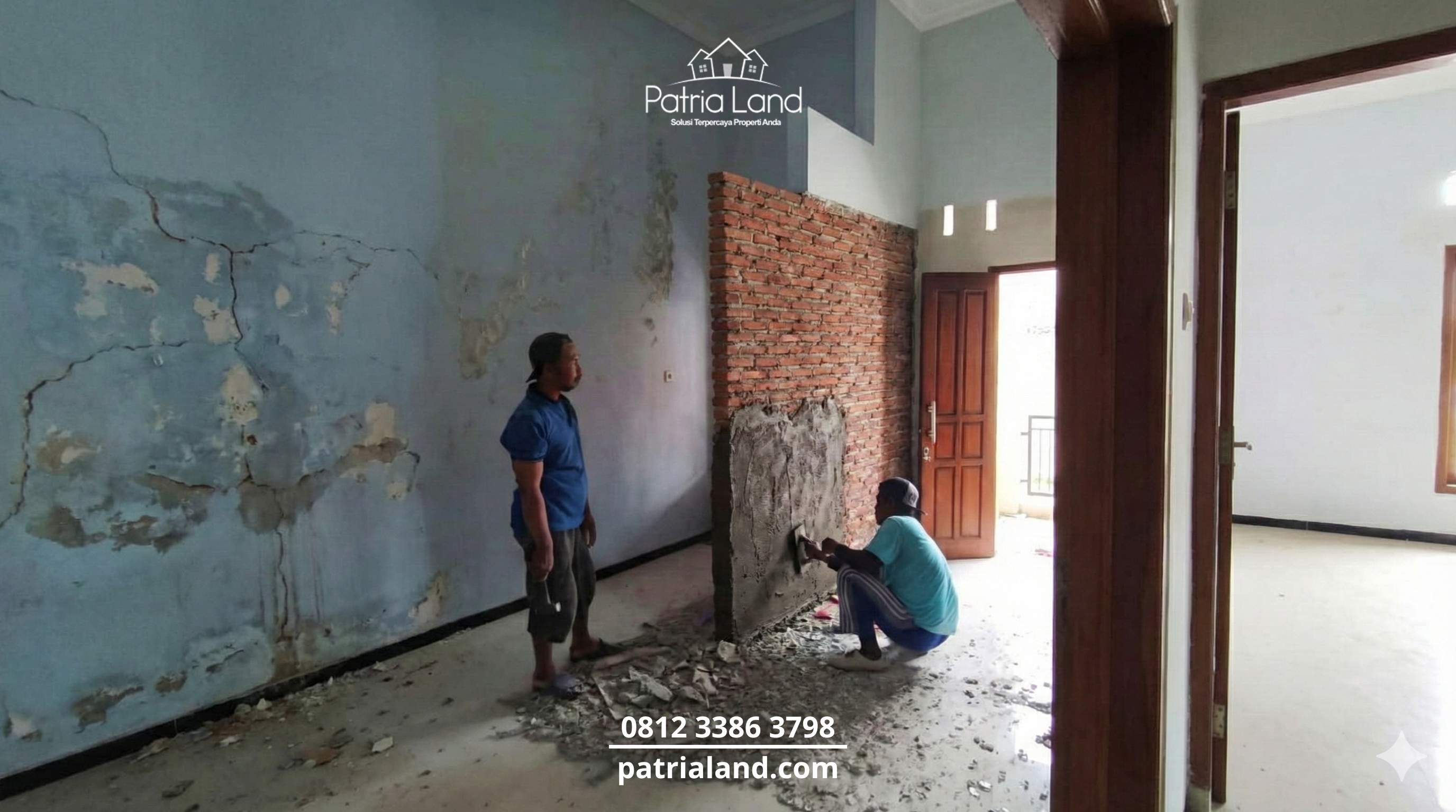 Teknik plester trasram anti lembap untuk rumah di tanah bekas sawah