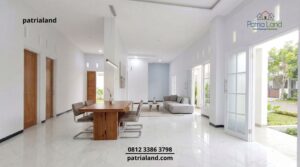 Solusi renovasi tanpa bongkar total Blitar untuk mengatasi rumah sempit saat kumpul keluarga Lebaran.