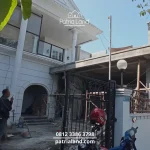 Progres proyek Patrialand renovasi garasi jadi cafe dua lantai dengan konsep rooftop terbuka yang elegan dan modern.