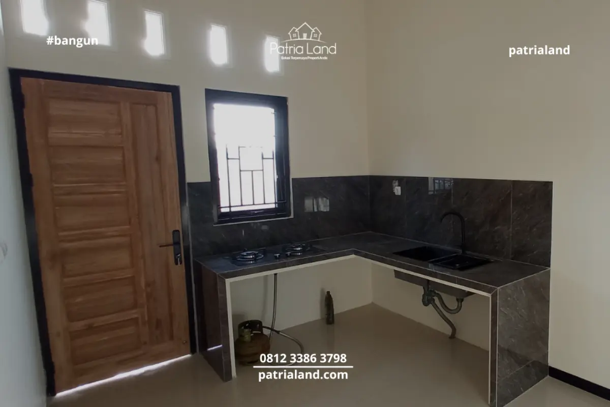 Pemasangan meja dapur granit oleh tim Patrialand