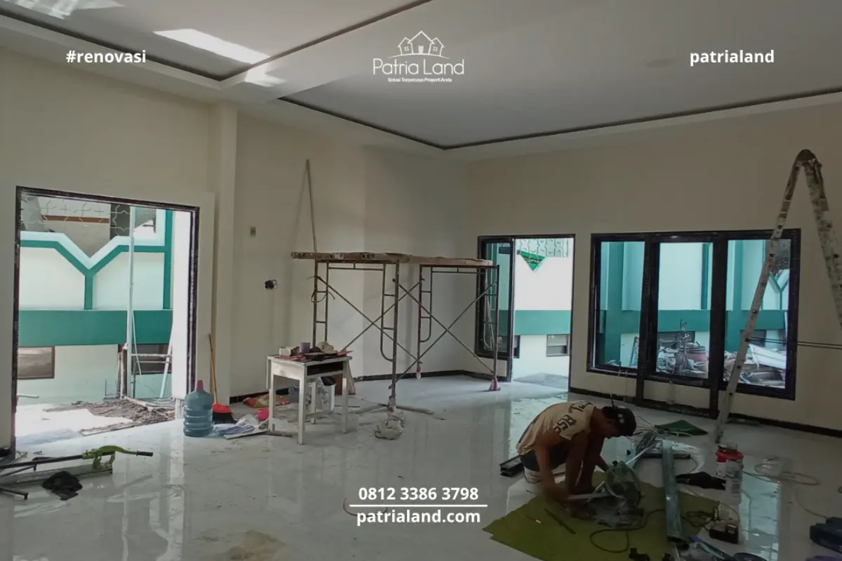 Proyek Jasa Renovasi Bangunan Blitar: Mengintip Tahap Finishing Wisma Mubaligh Masjid At-Taqwa