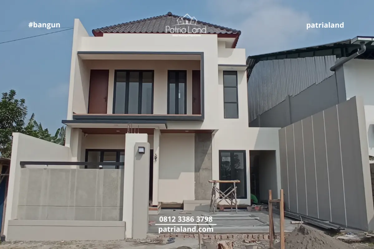Proyek Bangun Rumah Blitar: Tahap Finishing Hunian Mewah Pak Jojo di Bendogerit Kota Blitar